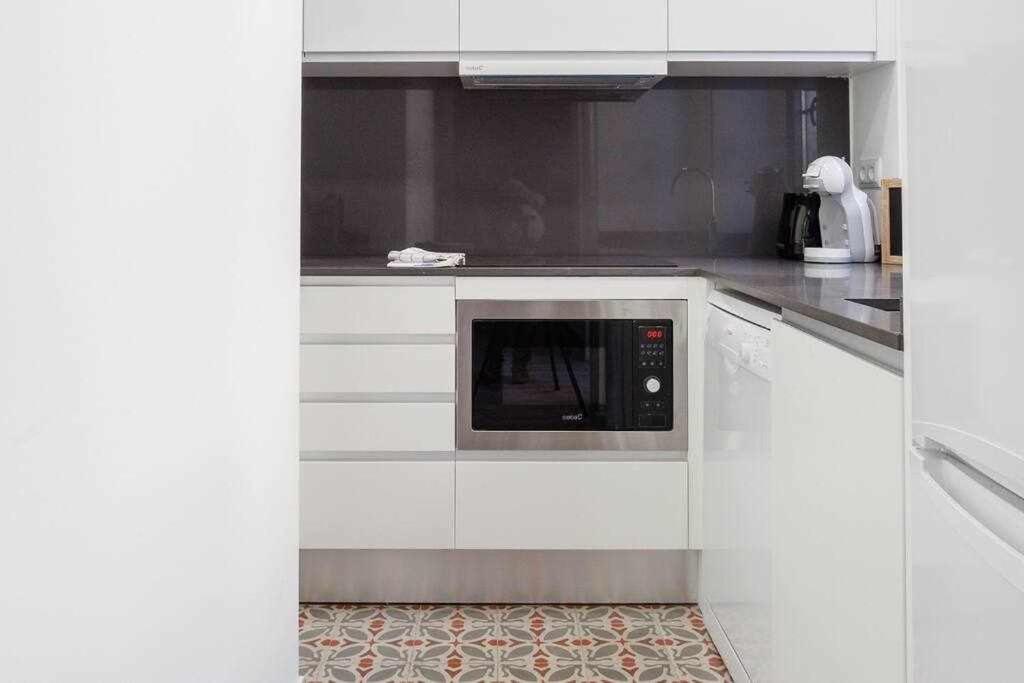 Sleep & Stay Home With Balcony Bonaventura 3 Жирона Экстерьер фото